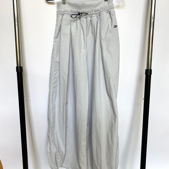 Reebok Wide Leg Woven Pant 